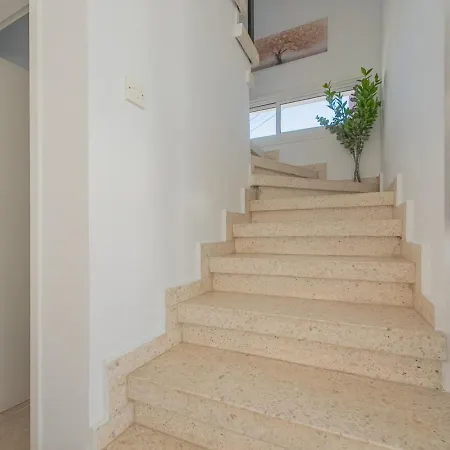 3br Sunset View Retreat Steps From The By Cyprus Horizons בית נופש *