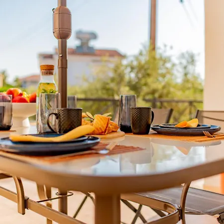 3br Sunset View Retreat Steps From The By Cyprus Horizons בית נופש *